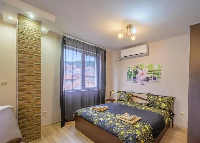 Cozy & Delightful & Aubg & Free Garage Parking Błagojewgrad